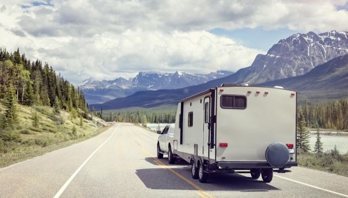 What You Should Know When Purchasing A New Enclosed Cargo Trailer